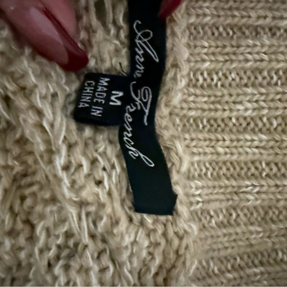 🔥 Ann French Cable Knit Zip-Up Cardigan – Size Medium – Cozy Neutral Tan 🔥 - Picture 2 of 5